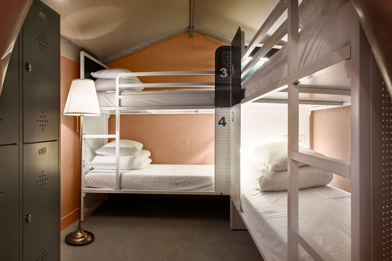 Urban Camper 4-bed tent