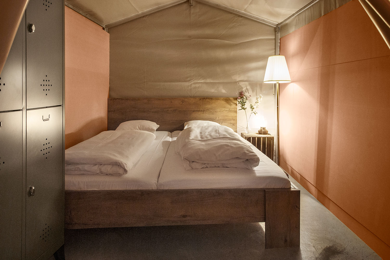 Urban Camper 4-bed tent
